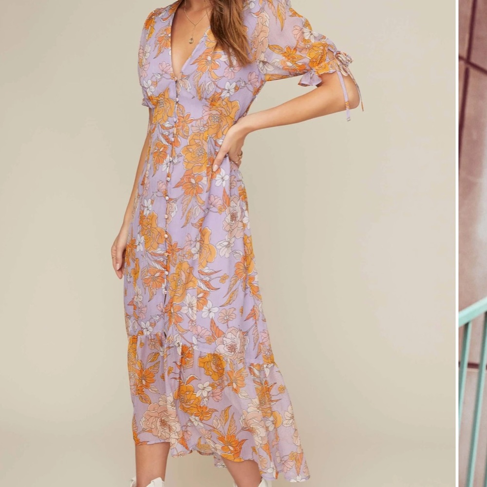 ASTR The Label Chandler Floral Midi Dress